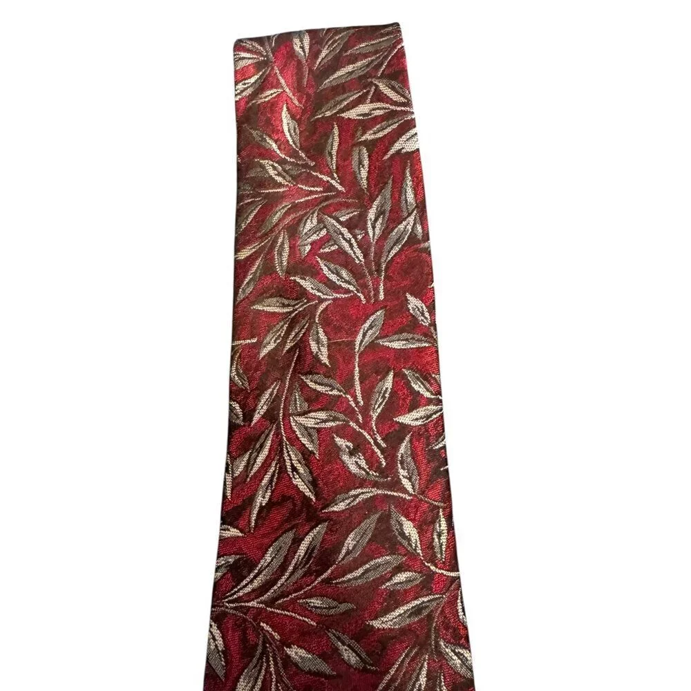 Oscar de la Renta Neckwear—Classic Silk Designer Leaf Nature Luxury